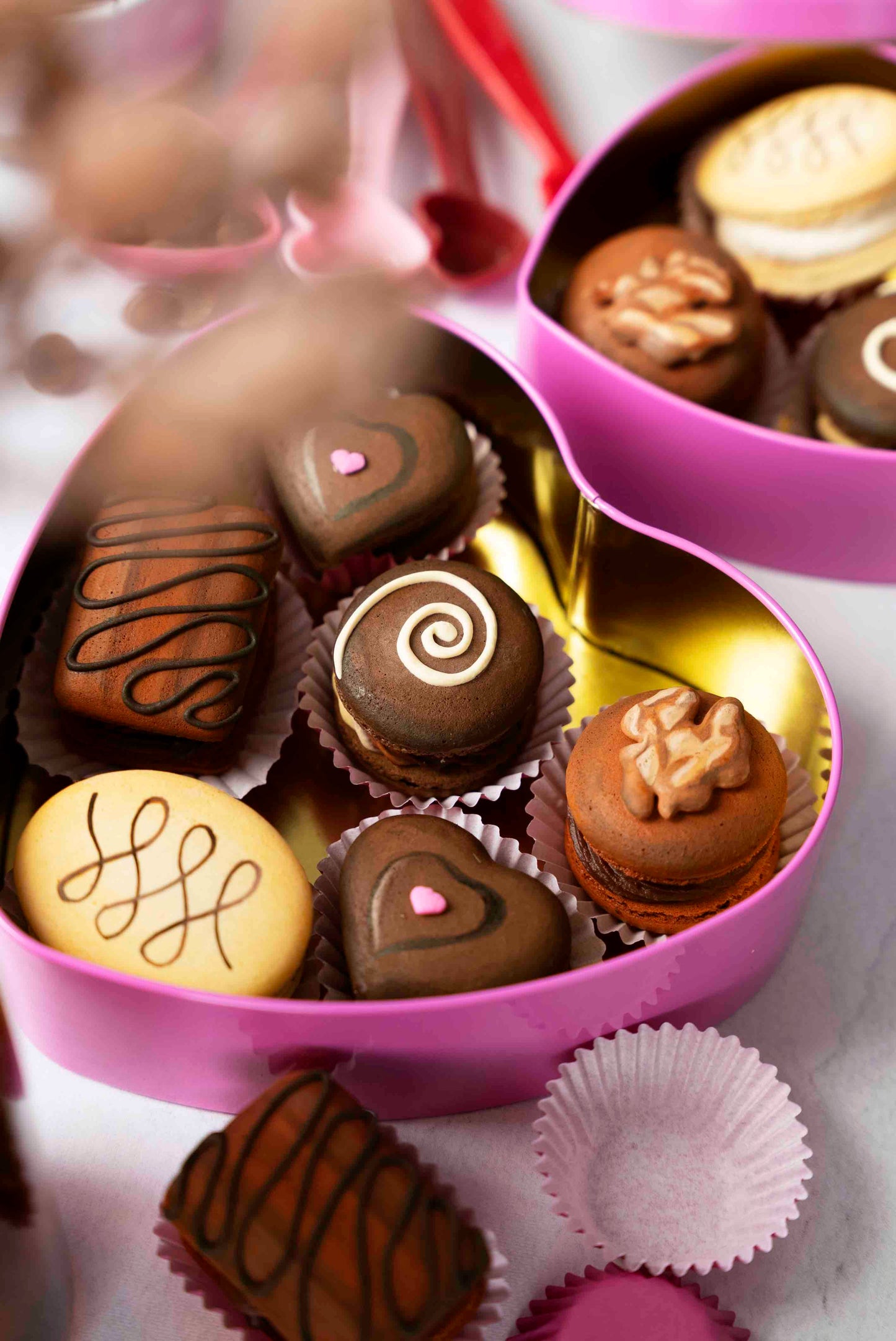 Petite Meringue's Macaron Guide: Valentine's Day Truffle Box Edition